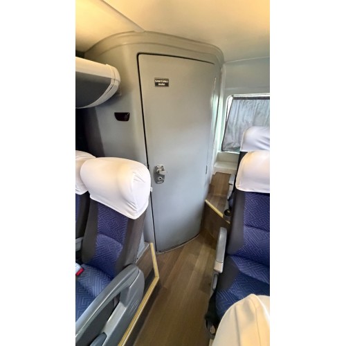 Volare Fly 10 BANHEIRO Ar Condicionado Volare Fly 10 BANHEIRO Ar Condicionado