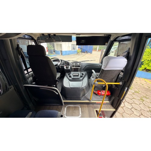 Volare Fly 10 BANHEIRO Ar Condicionado Volare Fly 10 BANHEIRO Ar Condicionado