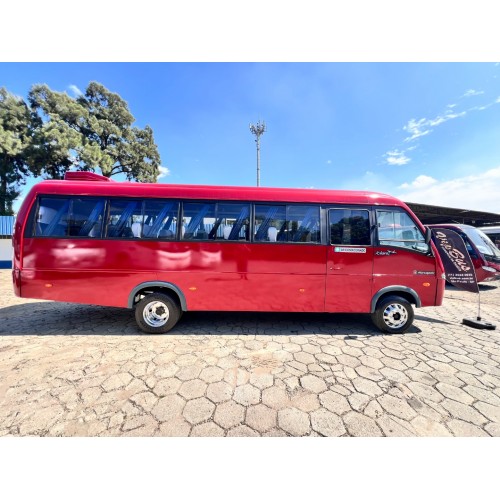 Volare V8L com ar condicionado
