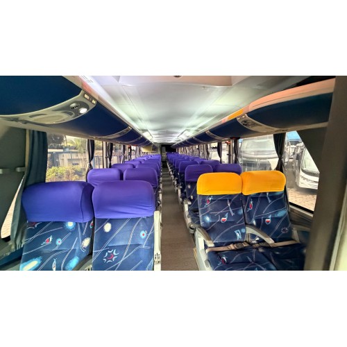 2 unid. G71050 M. Benz O500R wc e ar cond