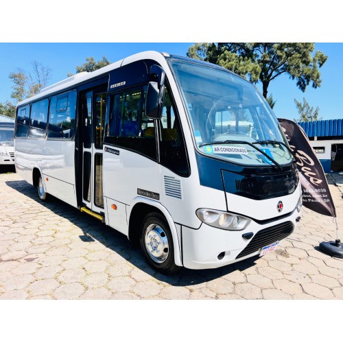 Marcopolo Senior LO-915 com Ar Condicionado