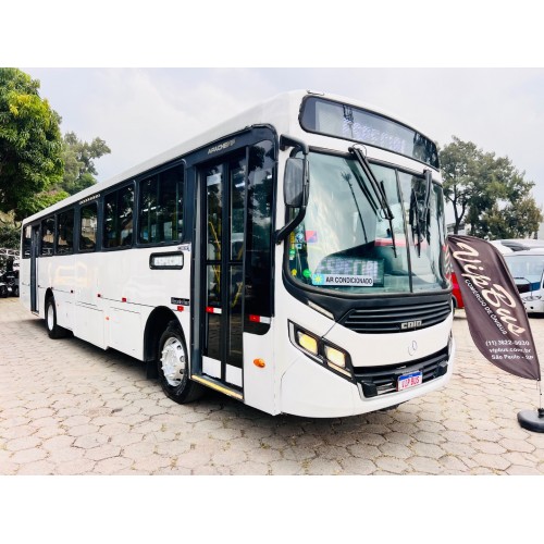 Caio Apache Vip M.Benz OF-1721 ar condicionado