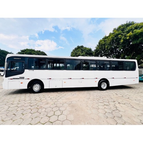Caio Apache Vip M.Benz OF-1721 ar condicionado