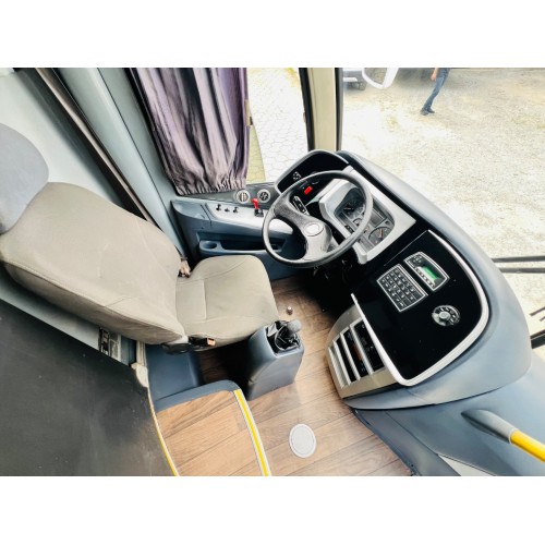 G71200 M. Benz O500RS 48 lugares Ar Condicionado