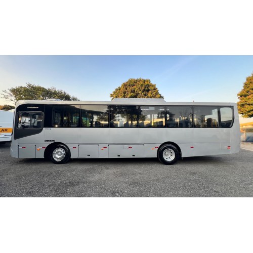 4 unid. Caio Apache Vip M.Benz OF-1519 ar condicionado