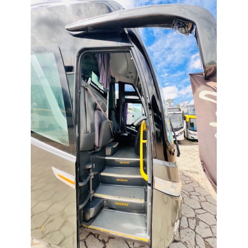 2 unid. G7 1200 Scania K-340 42 lug c/ encosto pernas 2 unid. G7 1200 Scania K-340 42 lug c/ encosto pernas