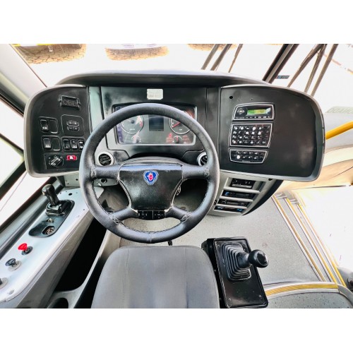 2 unid. G7 1200 Scania K-340 42 lug c/ encosto pernas 2 unid. G7 1200 Scania K-340 42 lug c/ encosto pernas