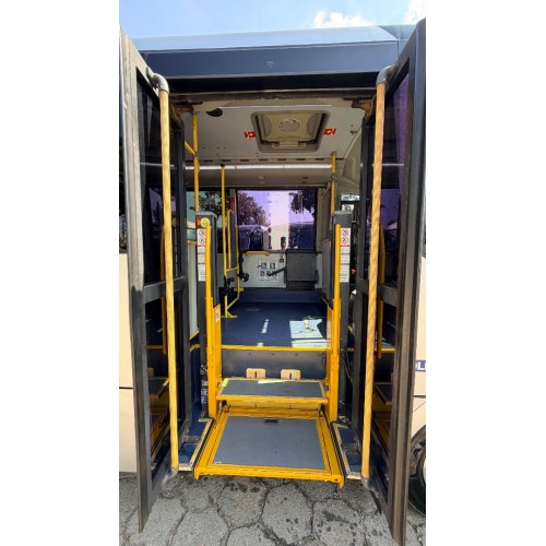 BepoBus  VW9.160 Ar Condicionado 1 porta elevador 