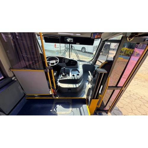 BepoBus  VW9.160 Ar Condicionado 1 porta elevador 