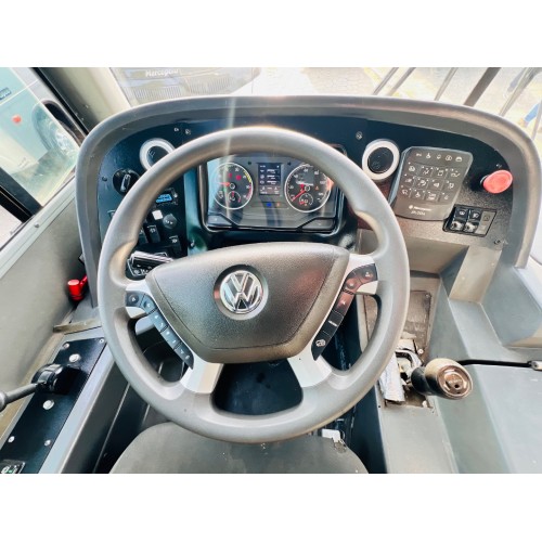 Marcopolo Ideale VW17230 AR CONDICIONADO Marcopolo Ideale VW17230 AR CONDICIONADO