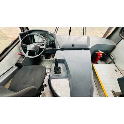 Caio Fóz Rural/Caminho escola VW15.190 