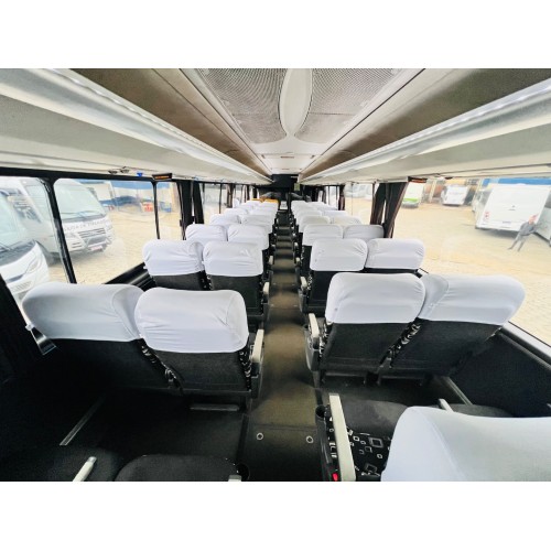 Irizar I6 motor dianteiro Volvo B270F