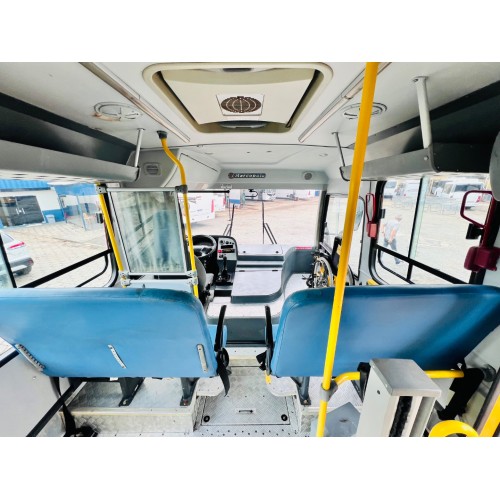 Caminho da Escola Marcopolo Iveco 