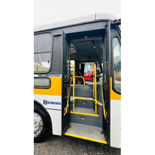 3 unid Neobus Volvo B270F